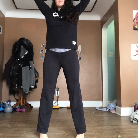 TUFF ATHLETICS fit and flare athletic pants - Picture 4 of 5